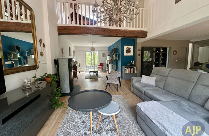 Maison 180 m² — photo 2