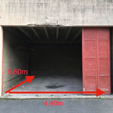 Garage  156 €