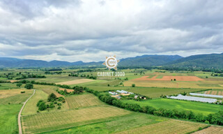 Terrain  9771 m² à vendre à Garéoult (83136)