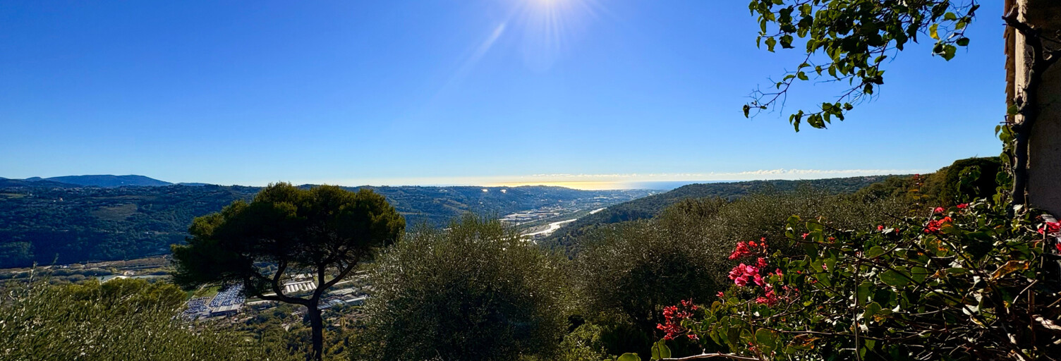 Maison 5 Pièces 160 m² à vendre à Gattières (06510)