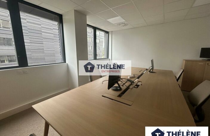 BUREAUX à LOUER — photo 4
