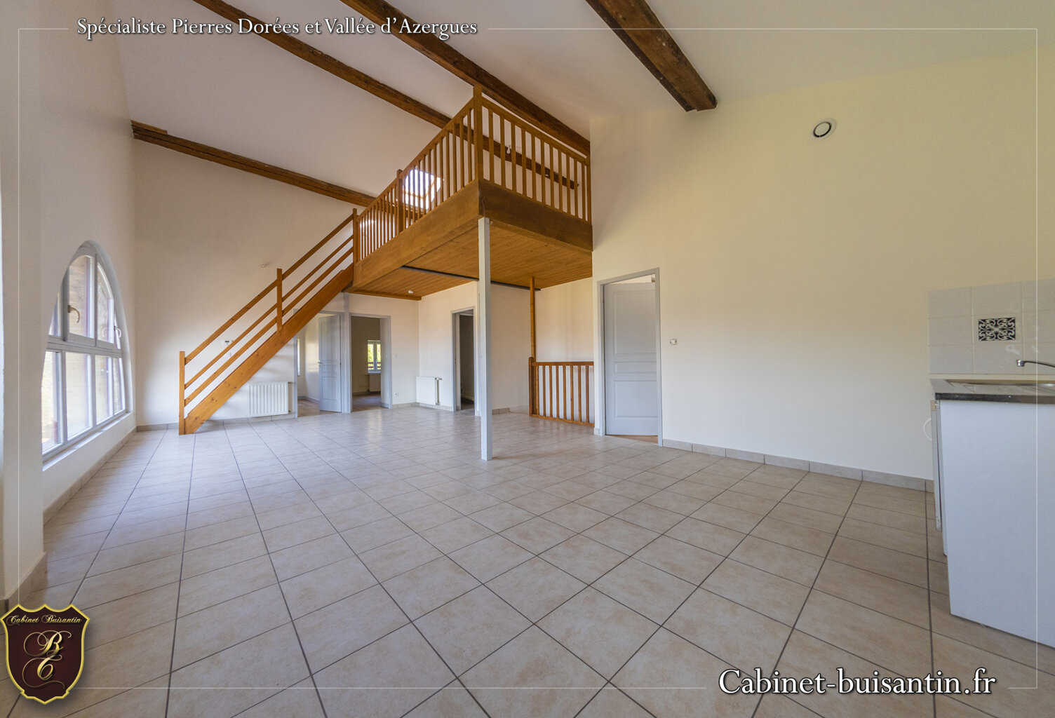 Appartement atypique avec vue — photo 1