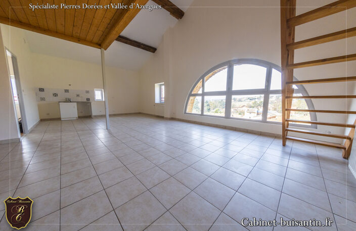 Appartement atypique avec vue — photo 3