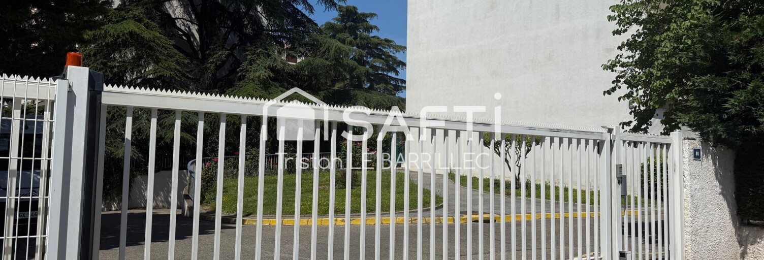 Garage  15 m² à vendre à Nîmes (30900)