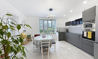 Maison 8 Pièces 180 m² à vendre à Bellefont-La Rauze (46090)