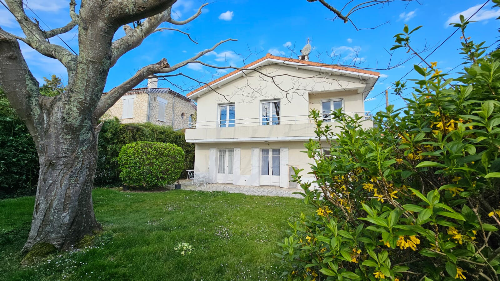 Villa / Maison  T7 à vendre Royan 17200