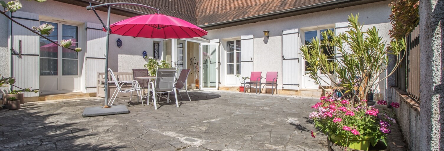 Maison 7 Pièces 215 m² à vendre à Fumel (47500)