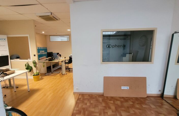 Bureau — photo 3