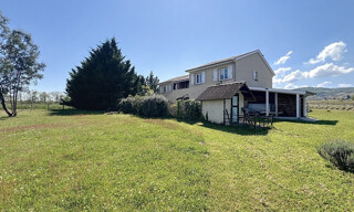 Maison 6 Pièces 205 m² à vendre à Chénas (69840)