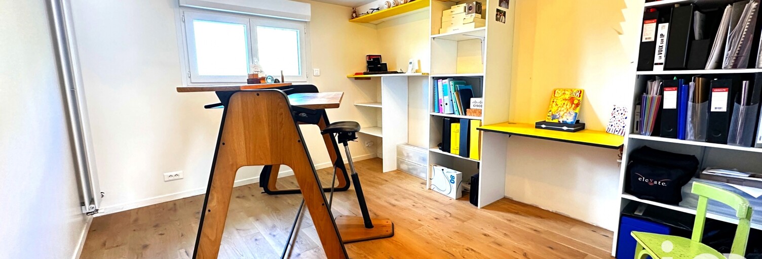 Maison 8 Pièces 178 m² à vendre à Saint-Romain-le-Puy (42610)