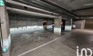 Garage  19 m² à vendre à Le Port-Marly (78560)