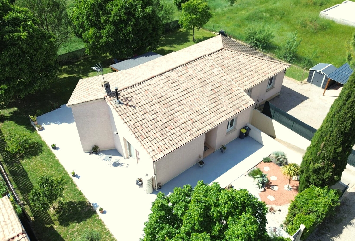 GRABELS - VILLA PLAIN PIED T5 DE 150M2 SUR 1334 M2 DE PARCEL — photo 1