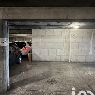 Garage  11000 €
