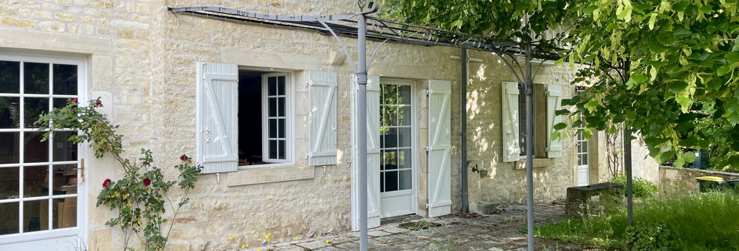 Maison 4 Pièces 112 m² à vendre à Plaimpied-Givaudins (18340)