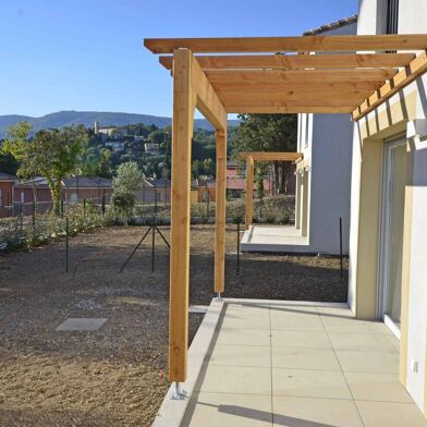 Maison 4 pièces 740000 €