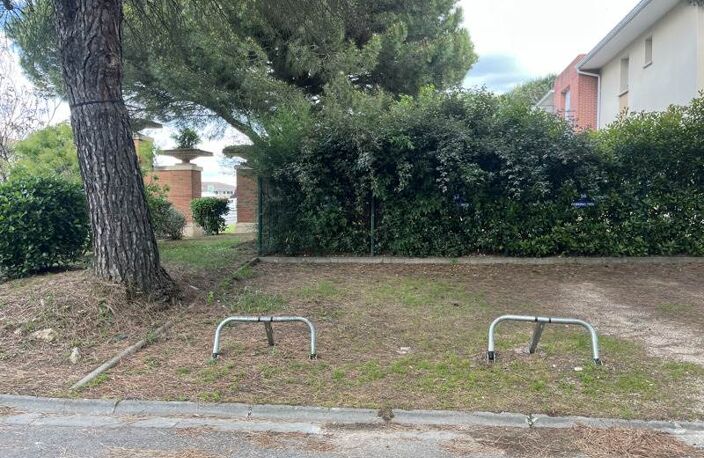 Vente garage   Seilh (31840) — photo 2