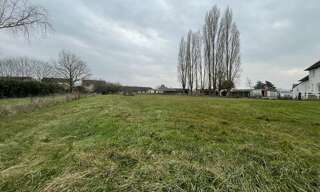 Terrain  2048 m² à vendre à Vierzon (18100)