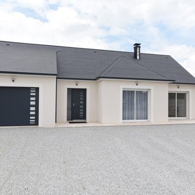 Maison 5 pièces 317700 €