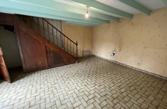 Maison en pierre de 4 pièces principales — photo 2