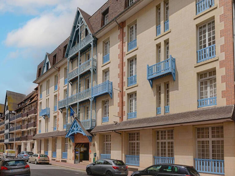 INVESTISSEMENT LMNP - studio CASTEL NORMAND — photo 1