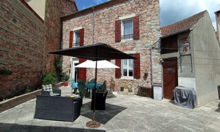 Maison 10 Pièces 169 m² à vendre à Saint-Yorre (03270)