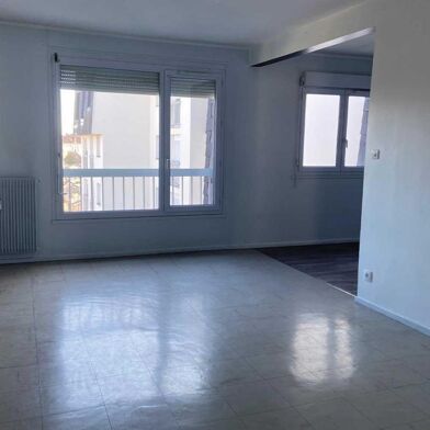 Appartement 3 pièces 67900 €