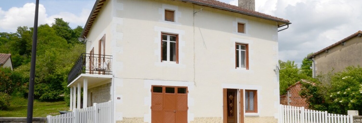 Maison 7 Pièces 149 m² à vendre à Alloue (16490)