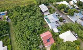 Terrain  897 m² à vendre à Saint-Pierre (97410)