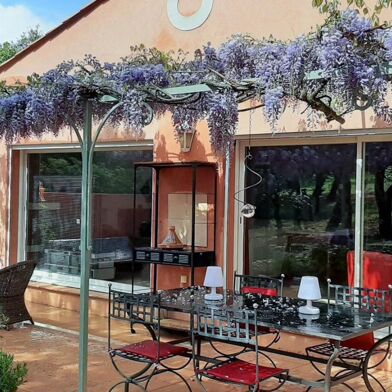 Maison 4 pièces 585000 €