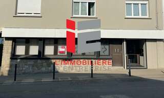 Commerce  88 m² à louer à Caudan (56850)