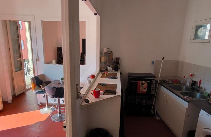 Nîmes – Immeuble de rapport avec fort potentiel d'évolution — photo 4