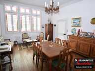   À VENDRE – Charmante Maison de Ville au Cœur de Pavilly – 171 — photo 4