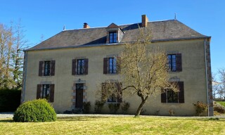 Maison 11 Pièces 310 m² à vendre à Pouzauges (85700)