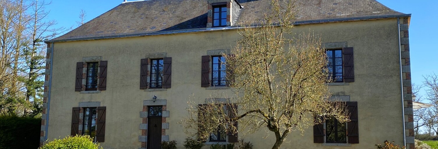Maison 11 Pièces 310 m² à vendre à Pouzauges (85700)