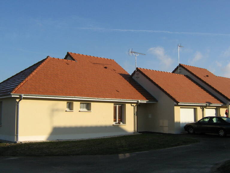 Buzançais, pavillon type 4 à louer de 90 m² — photo 1