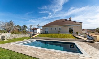 Maison 6 Pièces 197 m² à vendre à Meillon (64510)