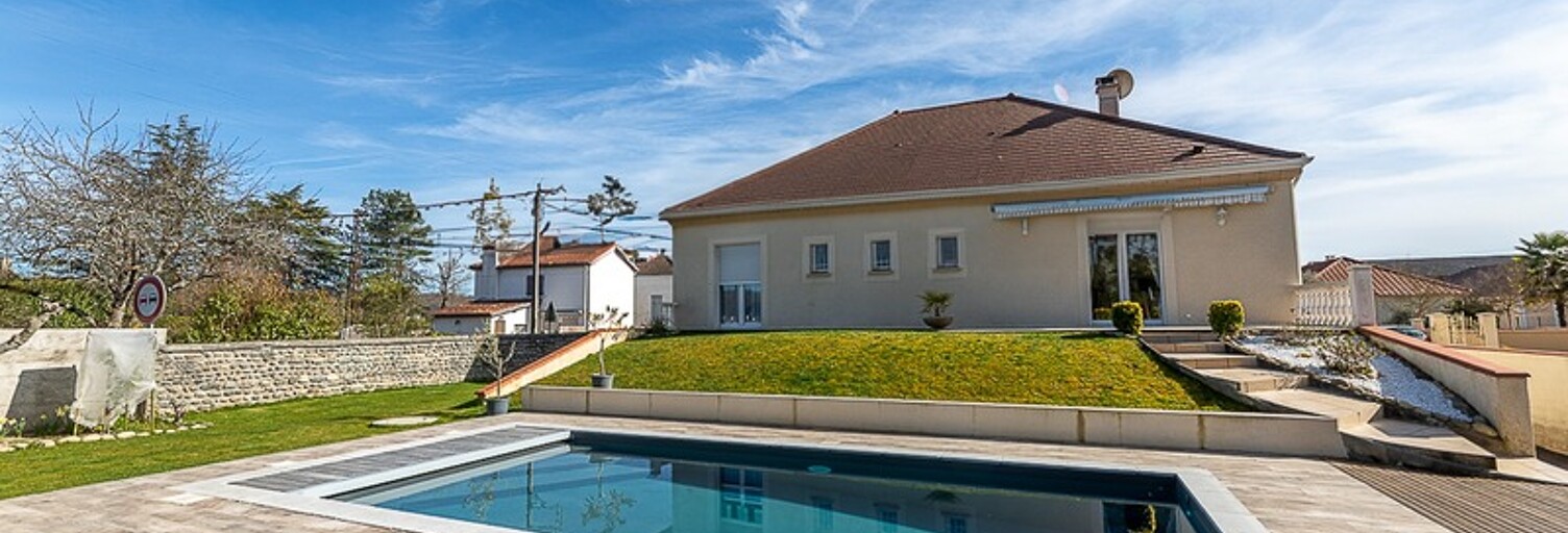 Maison 6 Pièces 197 m² à vendre à Meillon (64510)