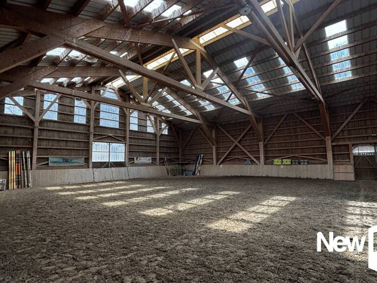 VALLEE DE CHAMONIX MONT-BLANC - Unique Propriété EQUESTRE - 12 000 m² environ terrain et Bâtiment 2000 m² environ — photo 1