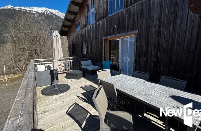 VALLEE DE CHAMONIX MONT-BLANC - Unique Propriété EQUESTRE - 12 000 m² environ terrain et Bâtiment 2000 m² environ — photo 5