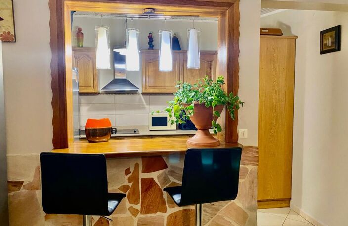 Maison À VendreT5 195 m2 au Robert 369000 euros — photo 3