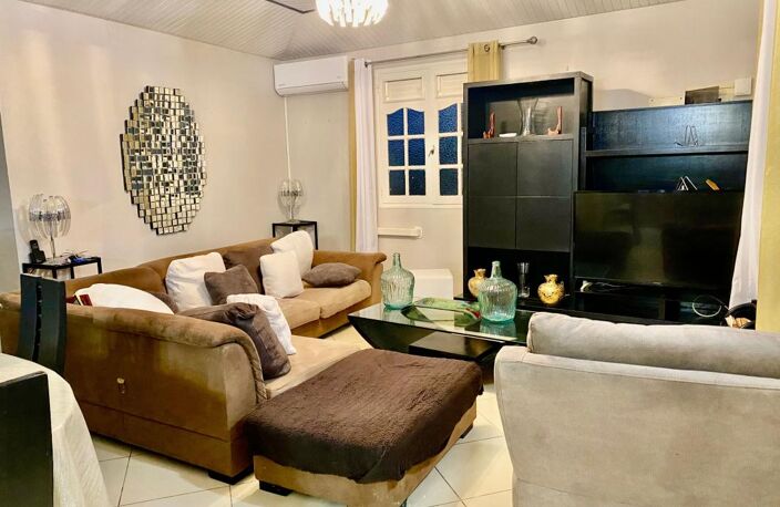 Maison À VendreT5 195 m2 au Robert 369000 euros — photo 4