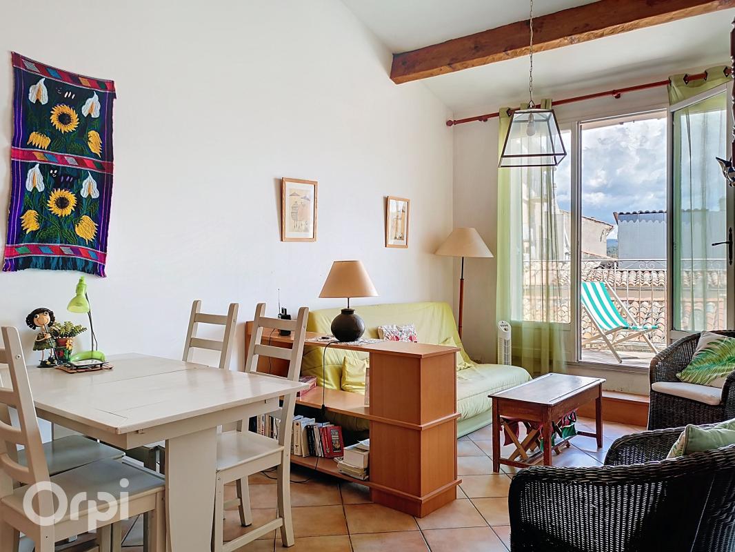 Photo Appartement À Vendre T3 avec terrasse centre Cadière d'Azur image 3/4