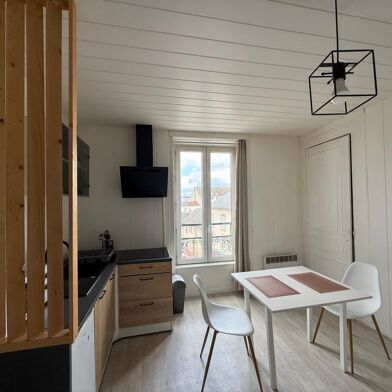 Appartement 1 pièces 495 €