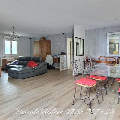 Maison 6 pièces 210000 €