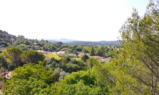 Terrain  1742 m² à vendre à Callas (83830)