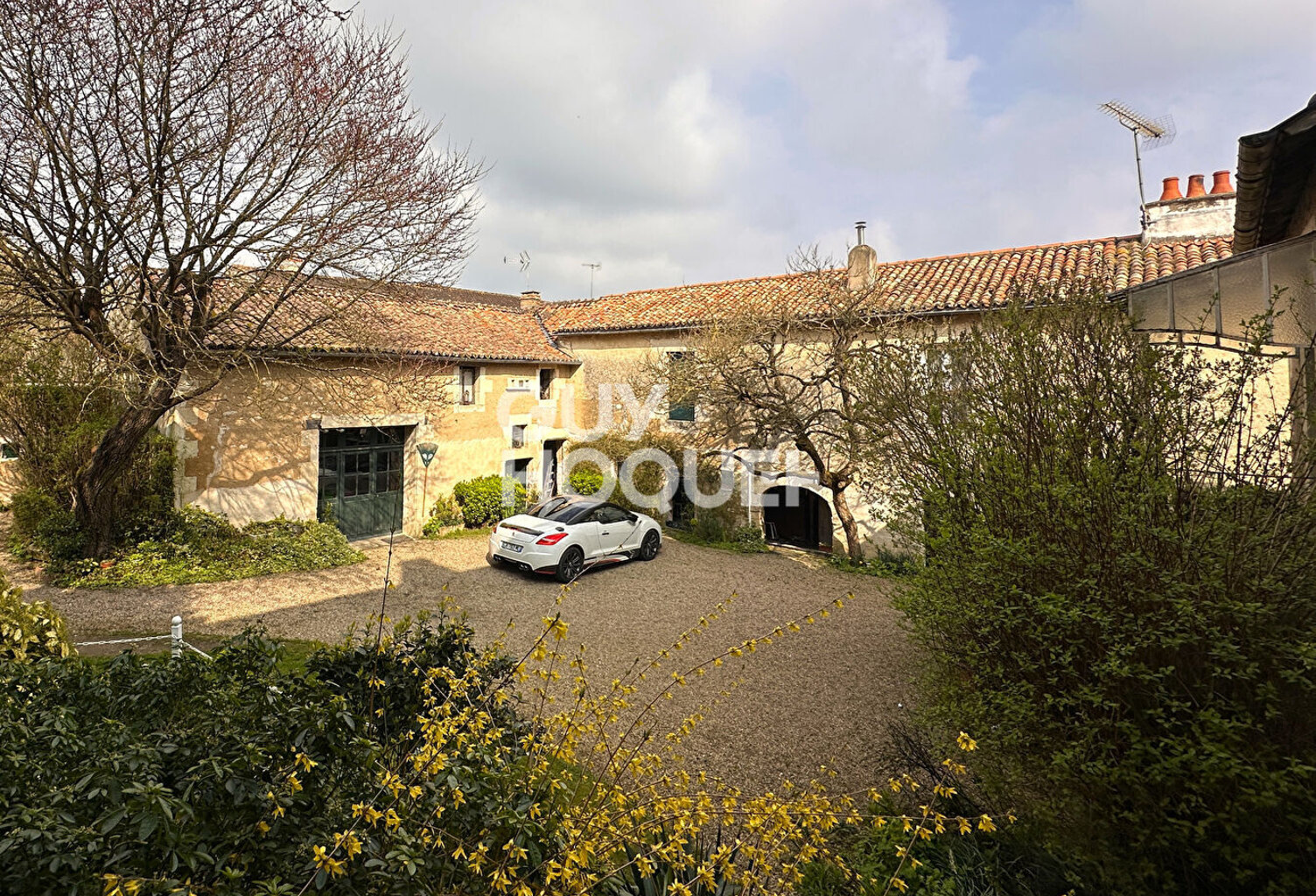maison — photo 1