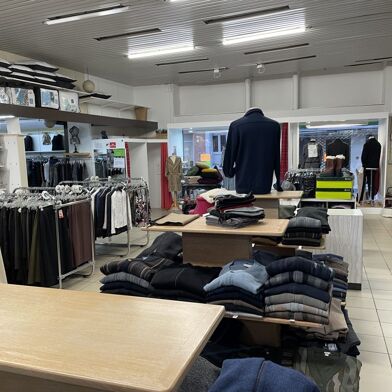 Commerce 3 pièces 360000 €