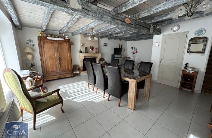 Vente maison 4 pièces 110 m² Poitiers (86000) — photo 2
