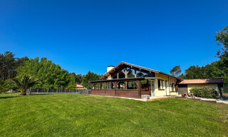 Maison 10 Pièces 225 m² à vendre à Messanges (40660)