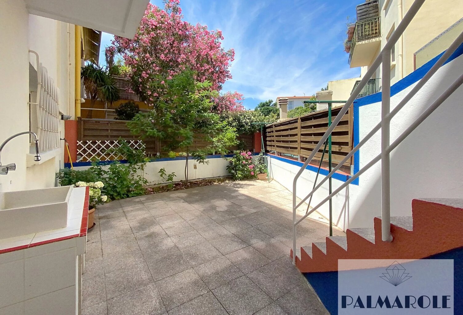 PERPIGNAN - La Lunette - Exceptionnelle maison de ville avec patio, jardins et grand garage — photo 1